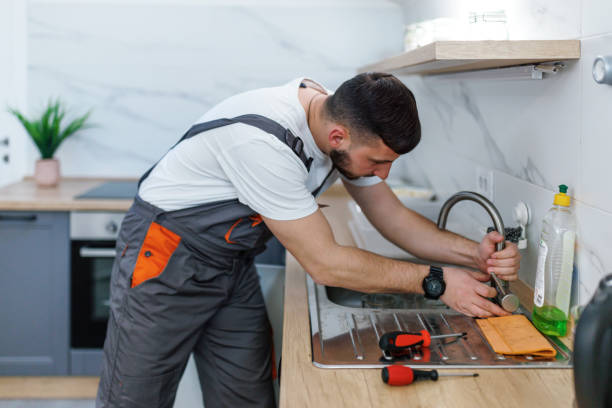 Best Clogged Drain Plumber  in Racine, WI